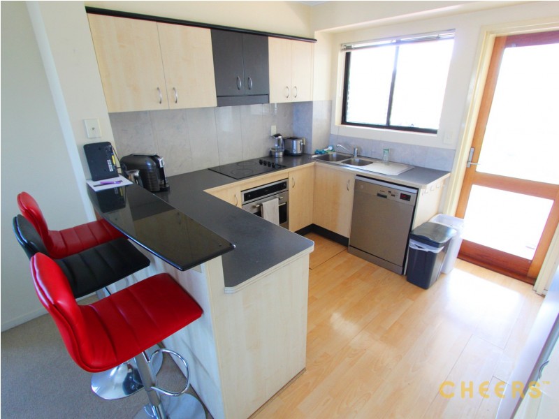 B9/99 Gregory Tce, Spring Hill QLD 4000