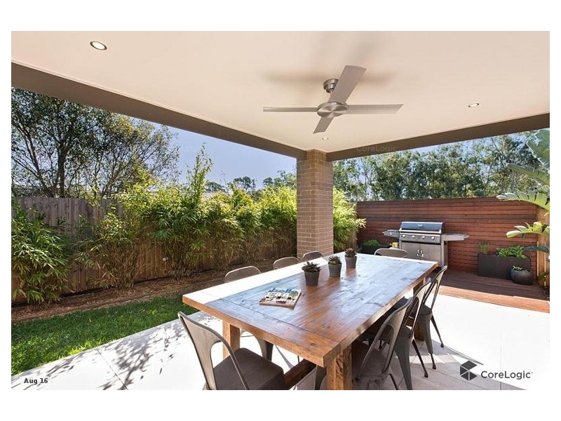 24 Mizen Place, Holland Park West QLD 4121