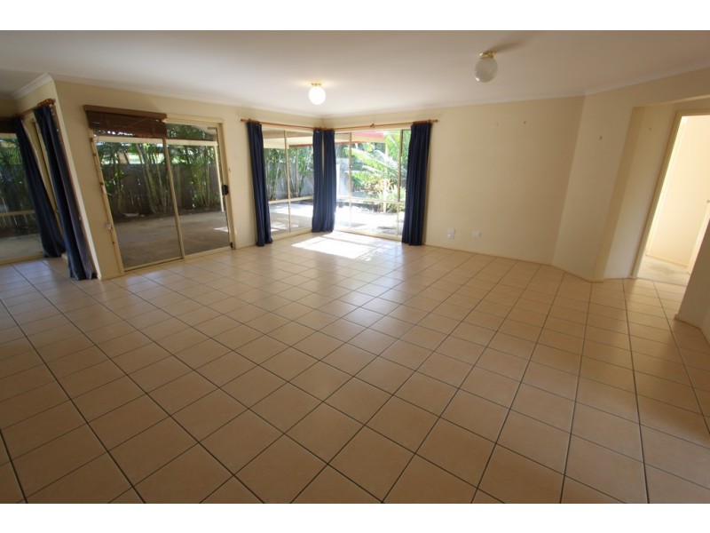 7 Inverary Place, Parkinson QLD 4115