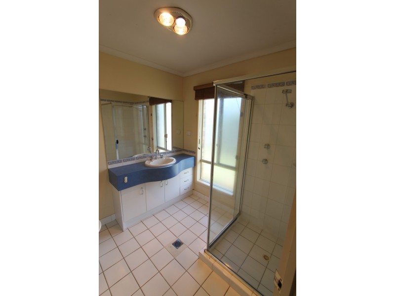 7 Inverary Place, Parkinson QLD 4115