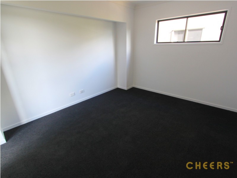 37 Figtree Pocket Rd, Chapel Hill QLD 4069