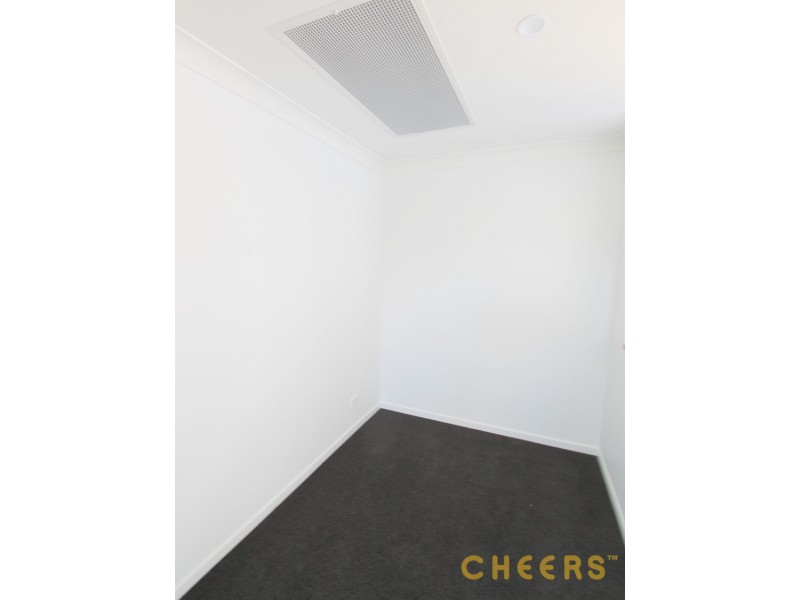 37 Figtree Pocket Rd, Chapel Hill QLD 4069