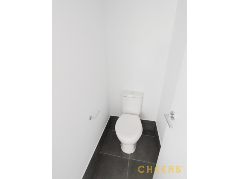 37 Figtree Pocket Rd, Chapel Hill QLD 4069