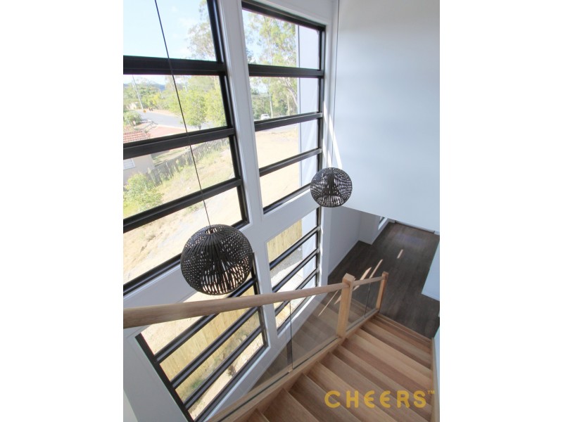 37 Figtree Pocket Rd, Chapel Hill QLD 4069