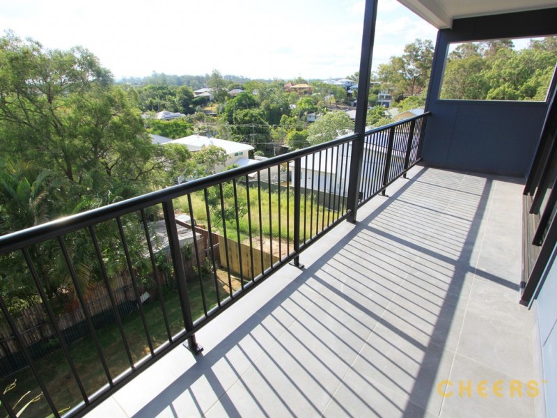 37 Figtree Pocket Rd, Chapel Hill QLD 4069
