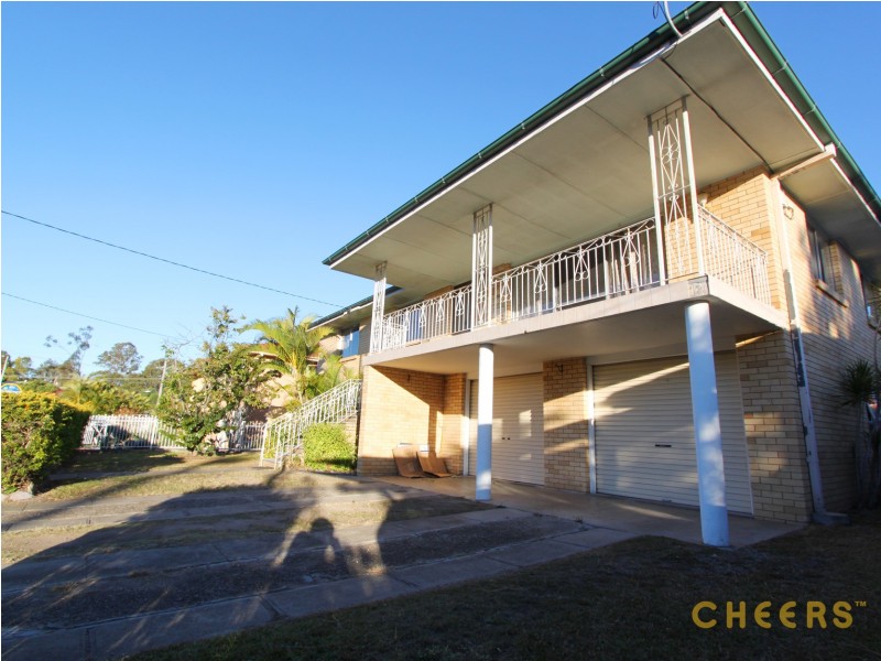 6 Parkway Street, Macgregor QLD 4109