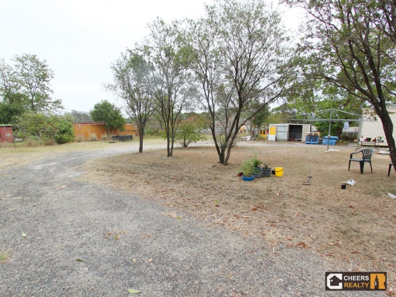 16 Station Road, Riverview QLD 4303