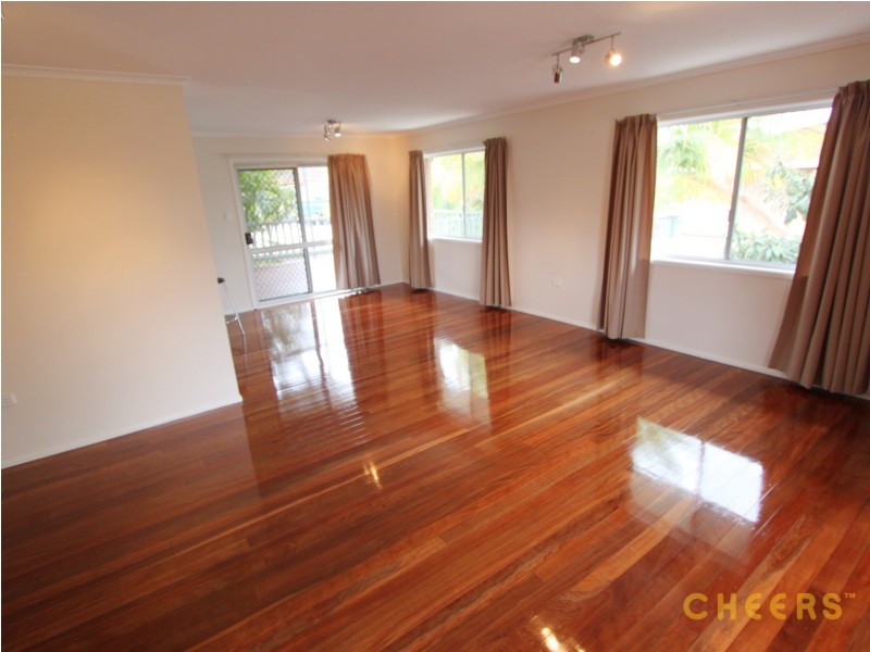 29 Nidalla Street, Macgregor QLD 4109
