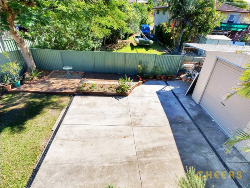 29 Nidalla Street, Macgregor QLD 4109