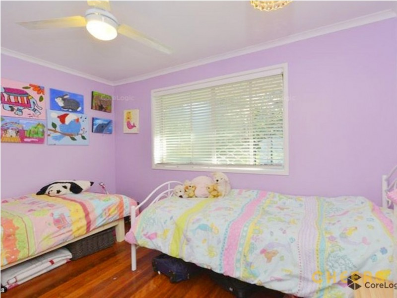 19 Twilight Street, Kenmore QLD 4069