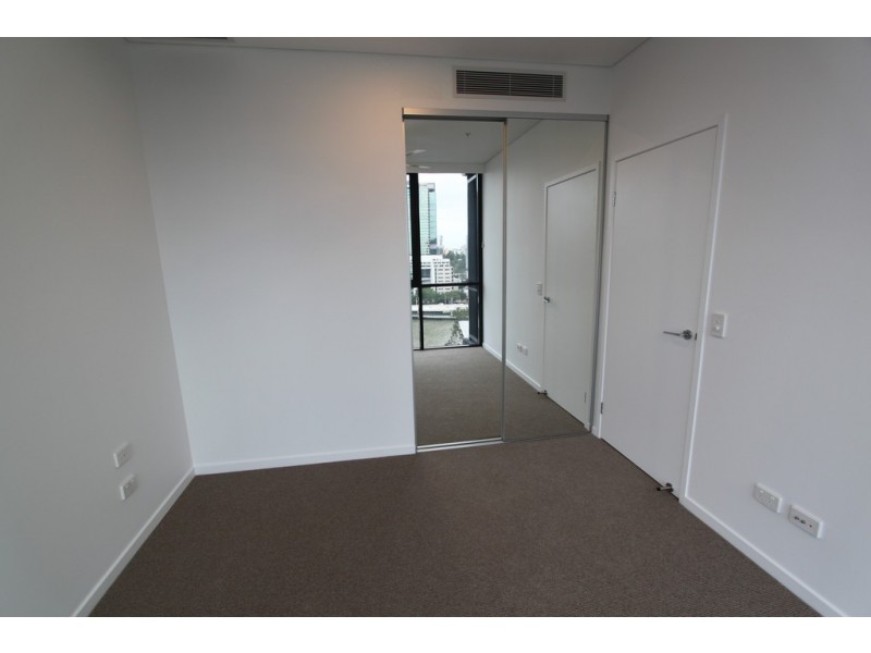 1905/19 Hope Streeet, South Brisbane QLD 4101