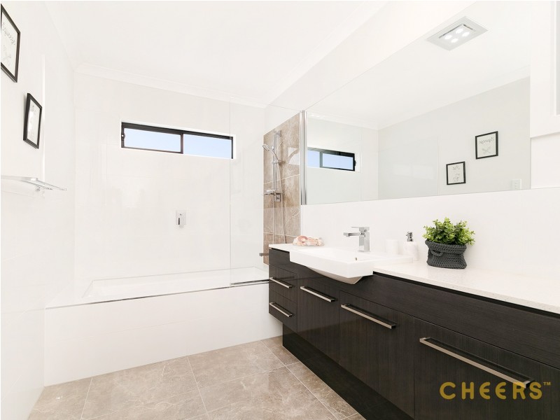17/62 Bozzato Place, Kenmore QLD 4069