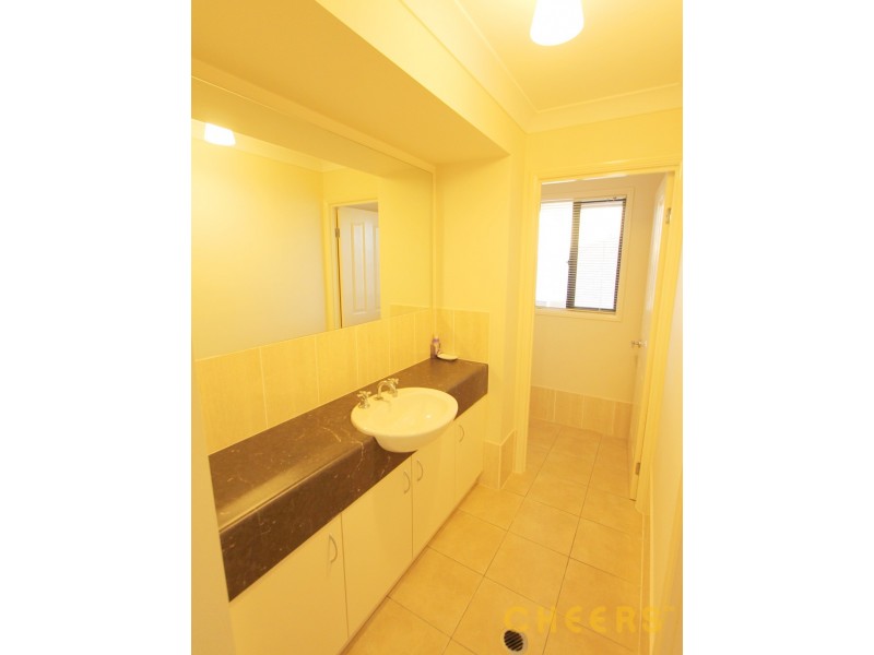 2 Annie Place, Kuraby QLD 4112