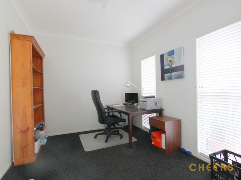 28 Heysen Road, New Beith QLD 4124