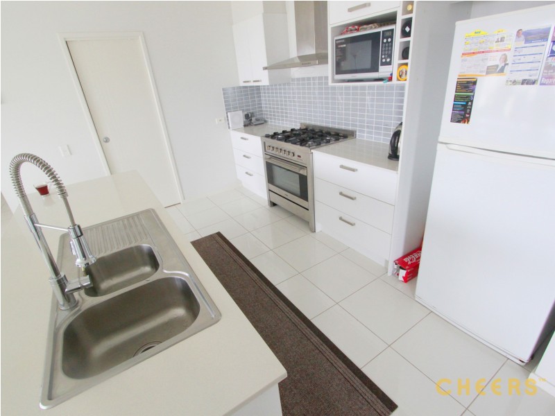 28 Heysen Road, New Beith QLD 4124