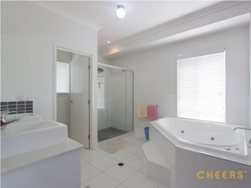 28 Heysen Road, New Beith QLD 4124