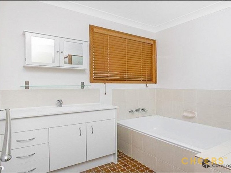 12 Zinnia Court, Runcorn QLD 4113