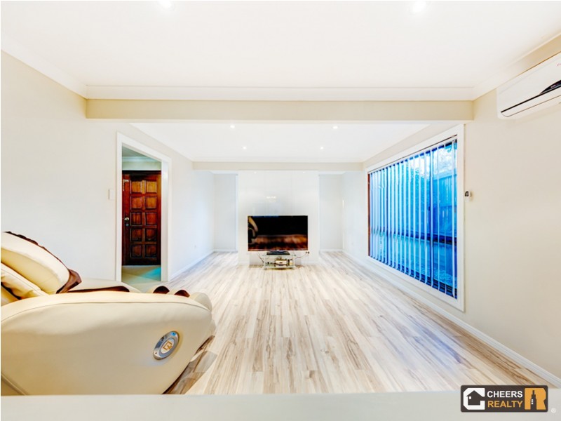 9 Hydrabad Street, Regents Park QLD 4118