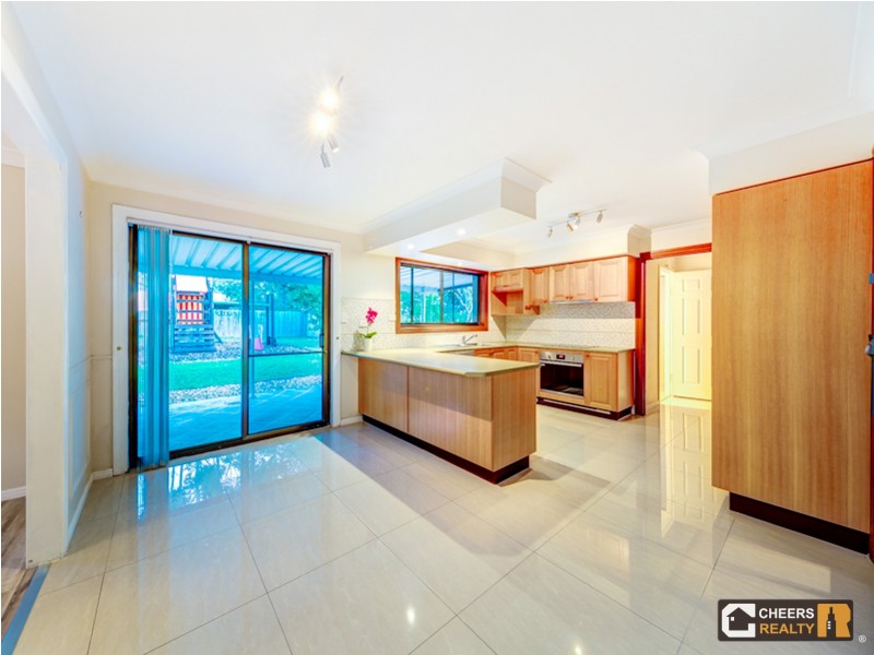 9 Hydrabad Street, Regents Park QLD 4118