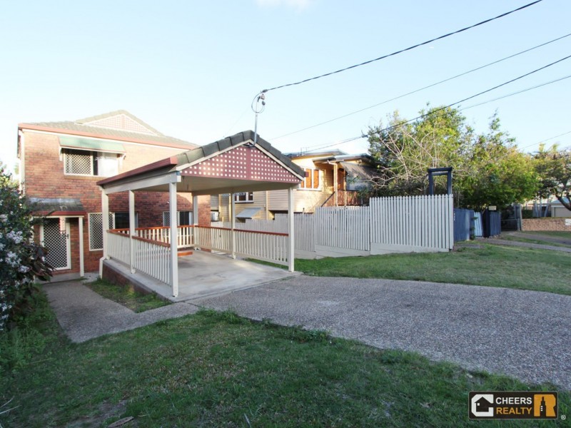 8 Palermo Street, Morningside QLD 4170