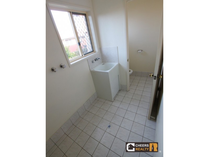 8 Palermo Street, Morningside QLD 4170