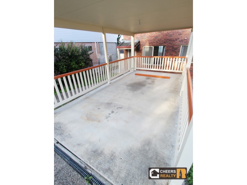 8 Palermo Street, Morningside QLD 4170