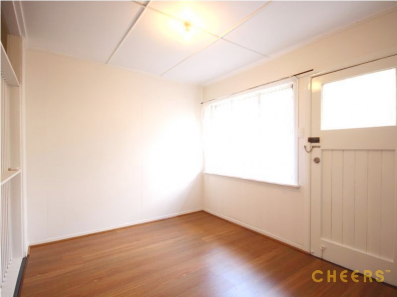 3/17 Woodford Street, Holland Park West QLD 4121