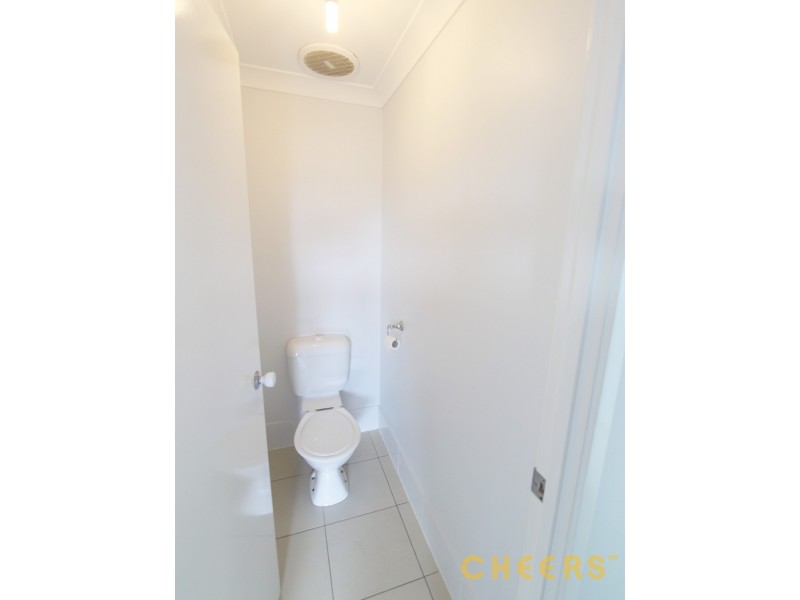 27 Dart Place, Parkinson QLD 4115