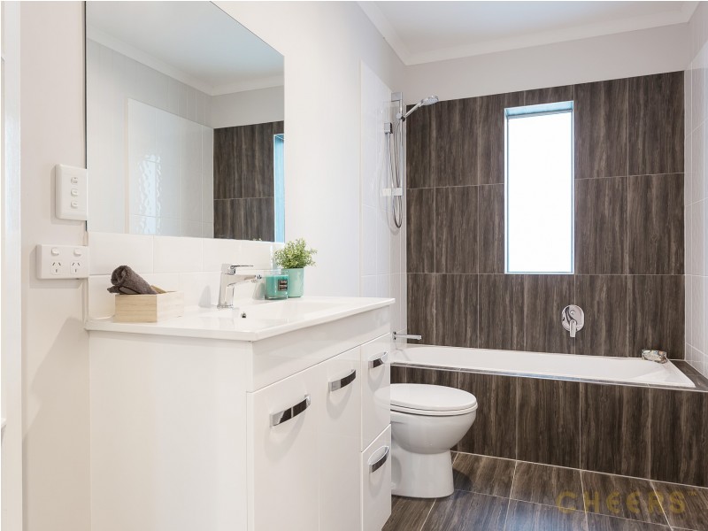 62 Broadwater Road, Mount Gravatt East QLD 4122