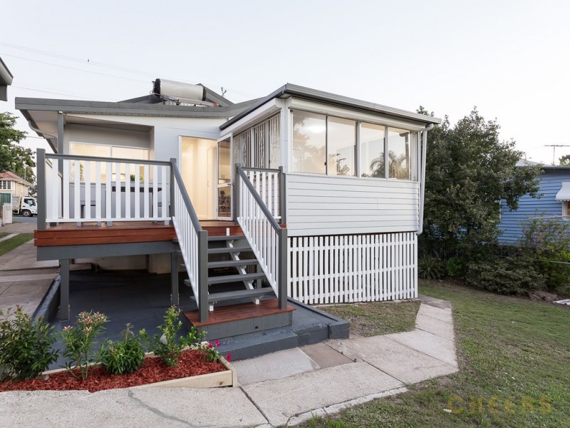 62 Broadwater Road, Mount Gravatt East QLD 4122