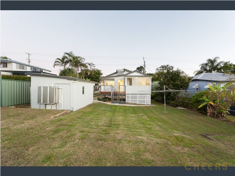 62 Broadwater Road, Mount Gravatt East QLD 4122