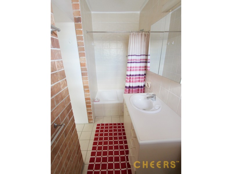 3/56 Woodstock Rd, Toowong QLD 4066