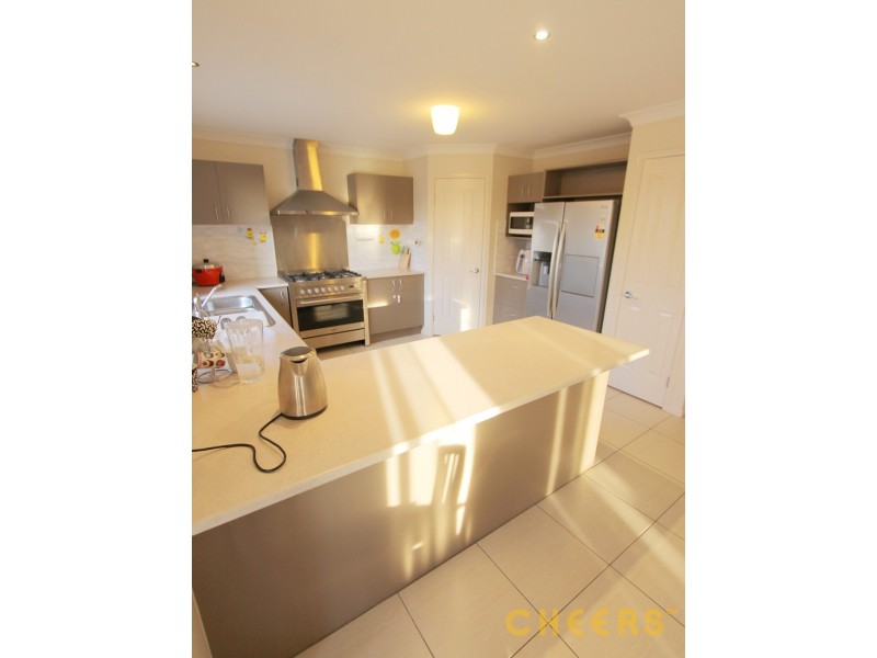 2 Annie Place, Kuraby QLD 4112