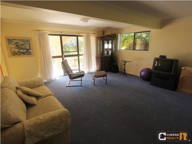 32 Petrina Street, Eight Mile Plains QLD 4113