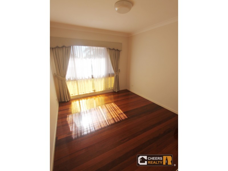 32 Petrina Street, Eight Mile Plains QLD 4113