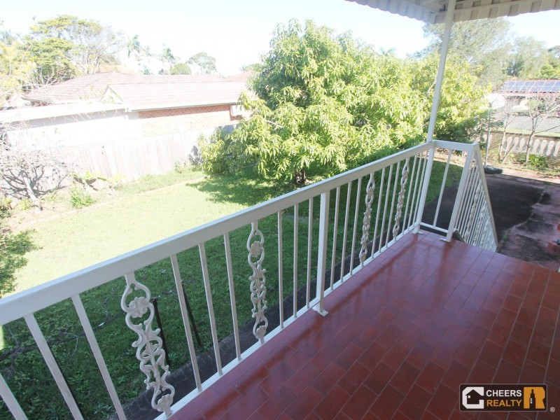 32 Petrina Street, Eight Mile Plains QLD 4113