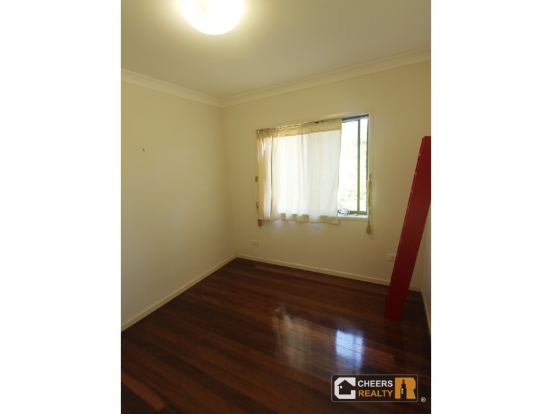 32 Petrina Street, Eight Mile Plains QLD 4113