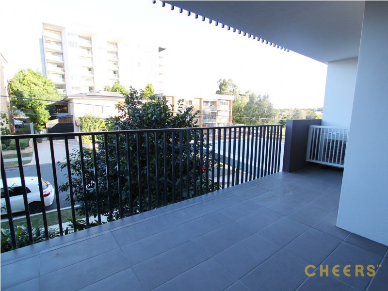 204/9 Regina Street, Greenslopes QLD 4120