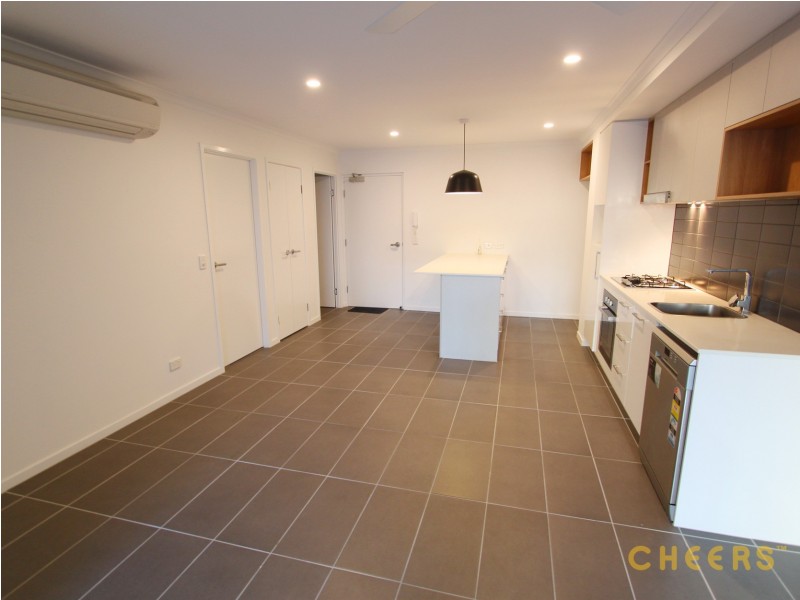 204/9 Regina Street, Greenslopes QLD 4120