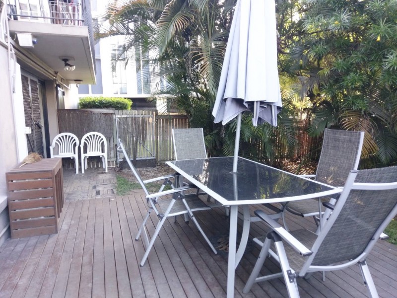 1/44 Sylvan Road, Toowong QLD 4066