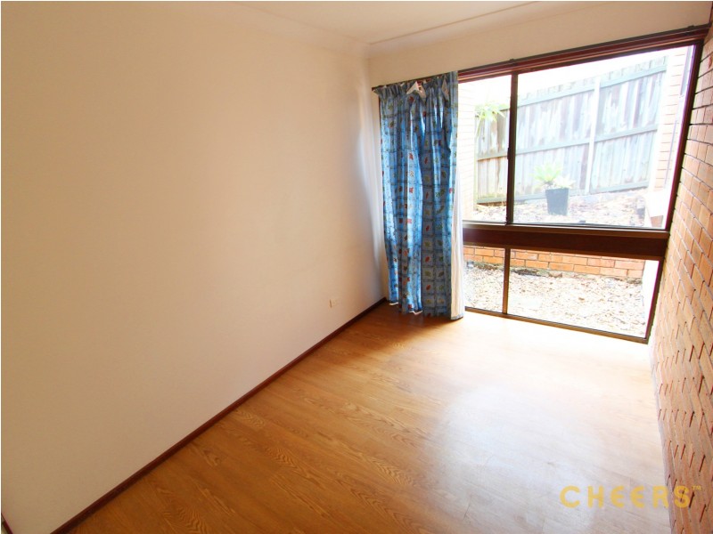 10 Faringdon Street, Robertson QLD 4109