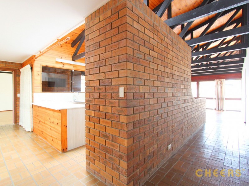 10 Faringdon Street, Robertson QLD 4109