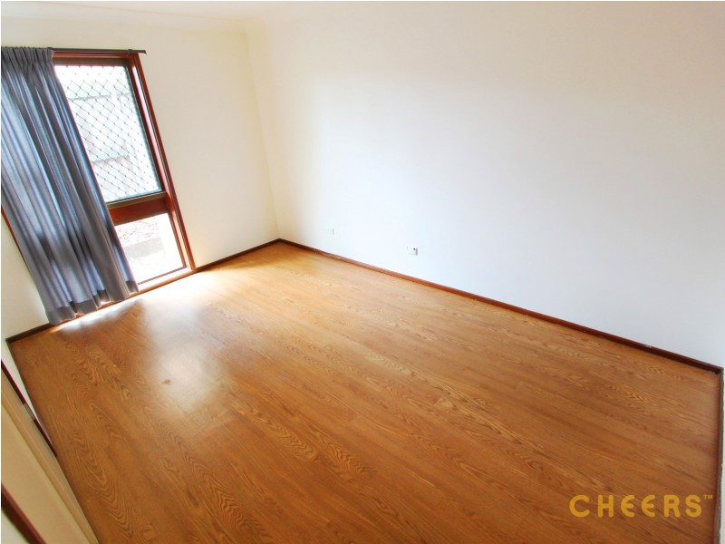 10 Faringdon Street, Robertson QLD 4109