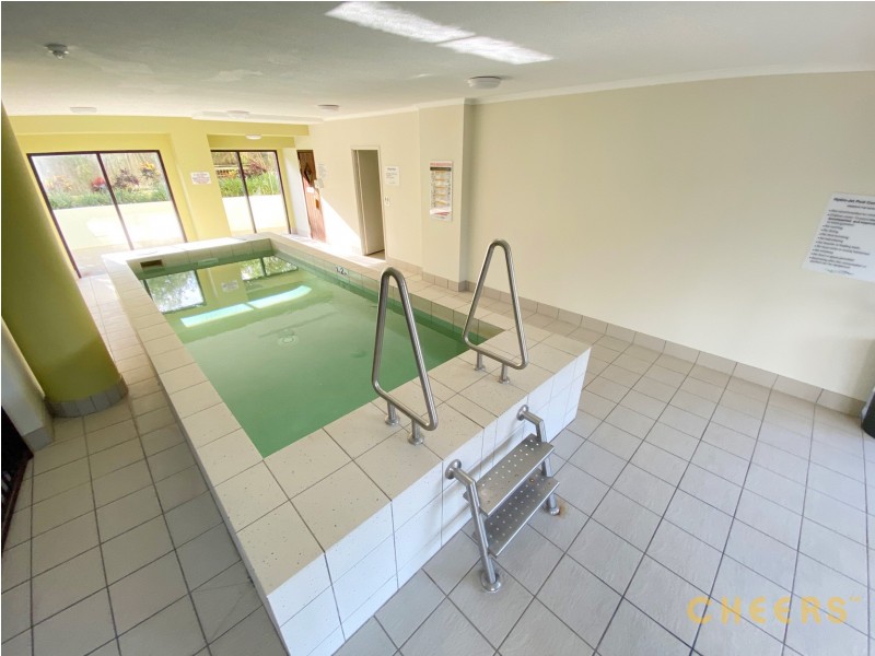 8 Land Street, Toowong QLD 4066