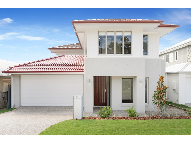 16 Cassidy Cres, Bridgeman Downs QLD 4035