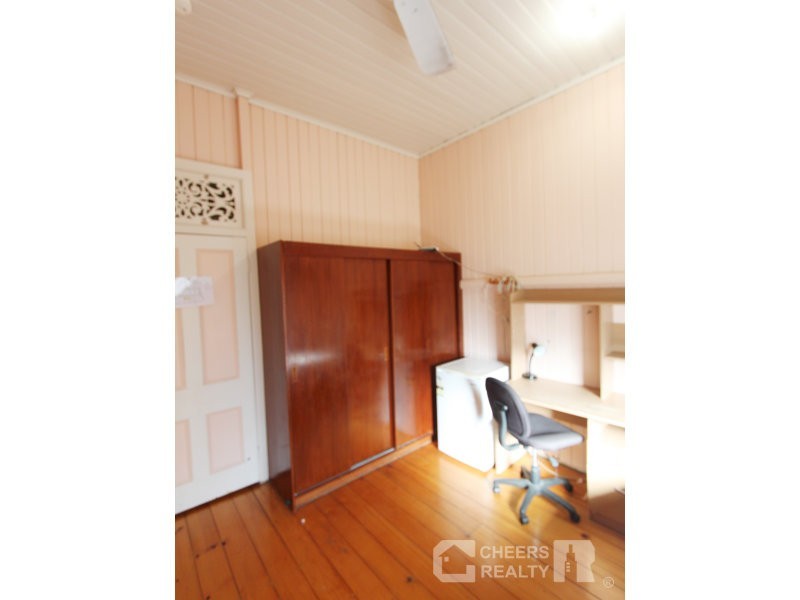 37 Young Street, Annerley QLD 4103