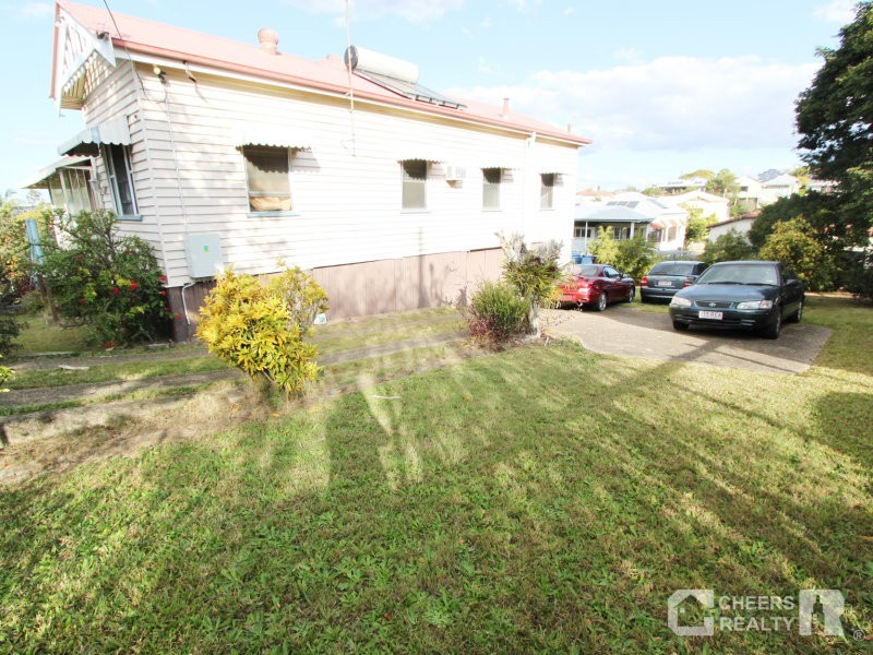 37 Young Street, Annerley QLD 4103