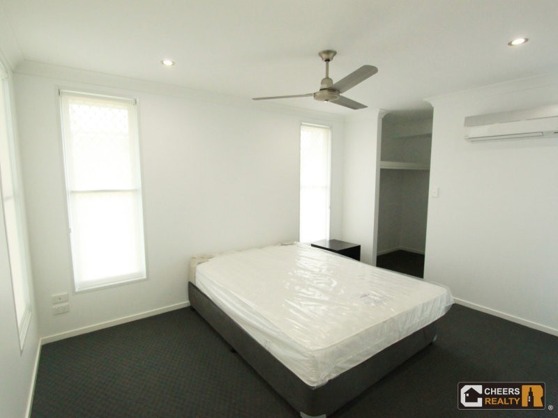10 Sundowner Road, Clinton QLD 4680