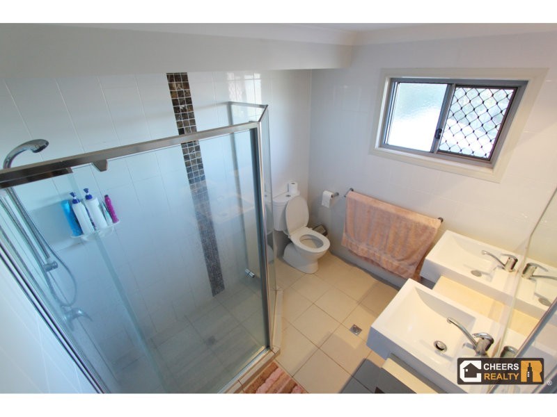 19 Ayesha Place, Calamvale QLD 4116