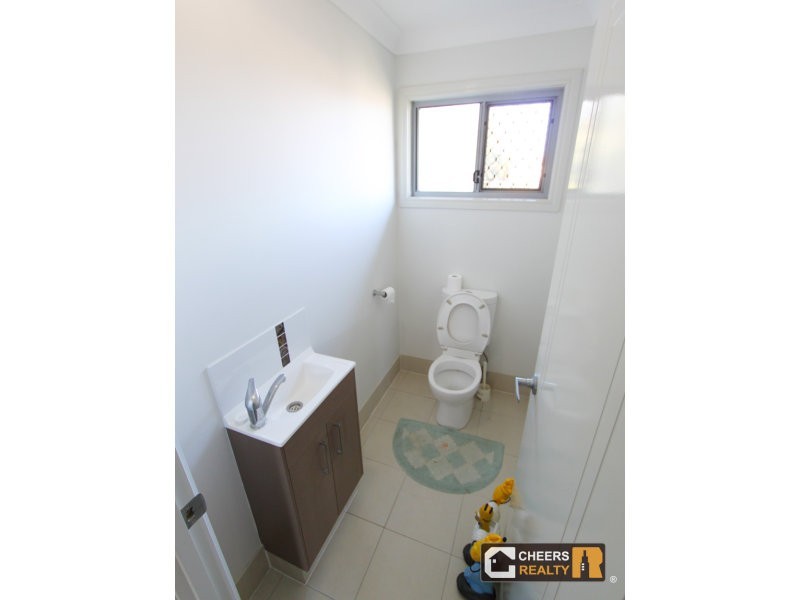 19 Ayesha Place, Calamvale QLD 4116